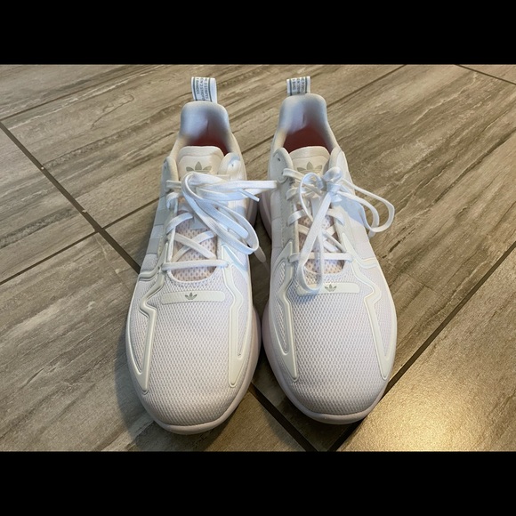 Adidas ZX 2K FLUX shoes - Picture 2 of 2